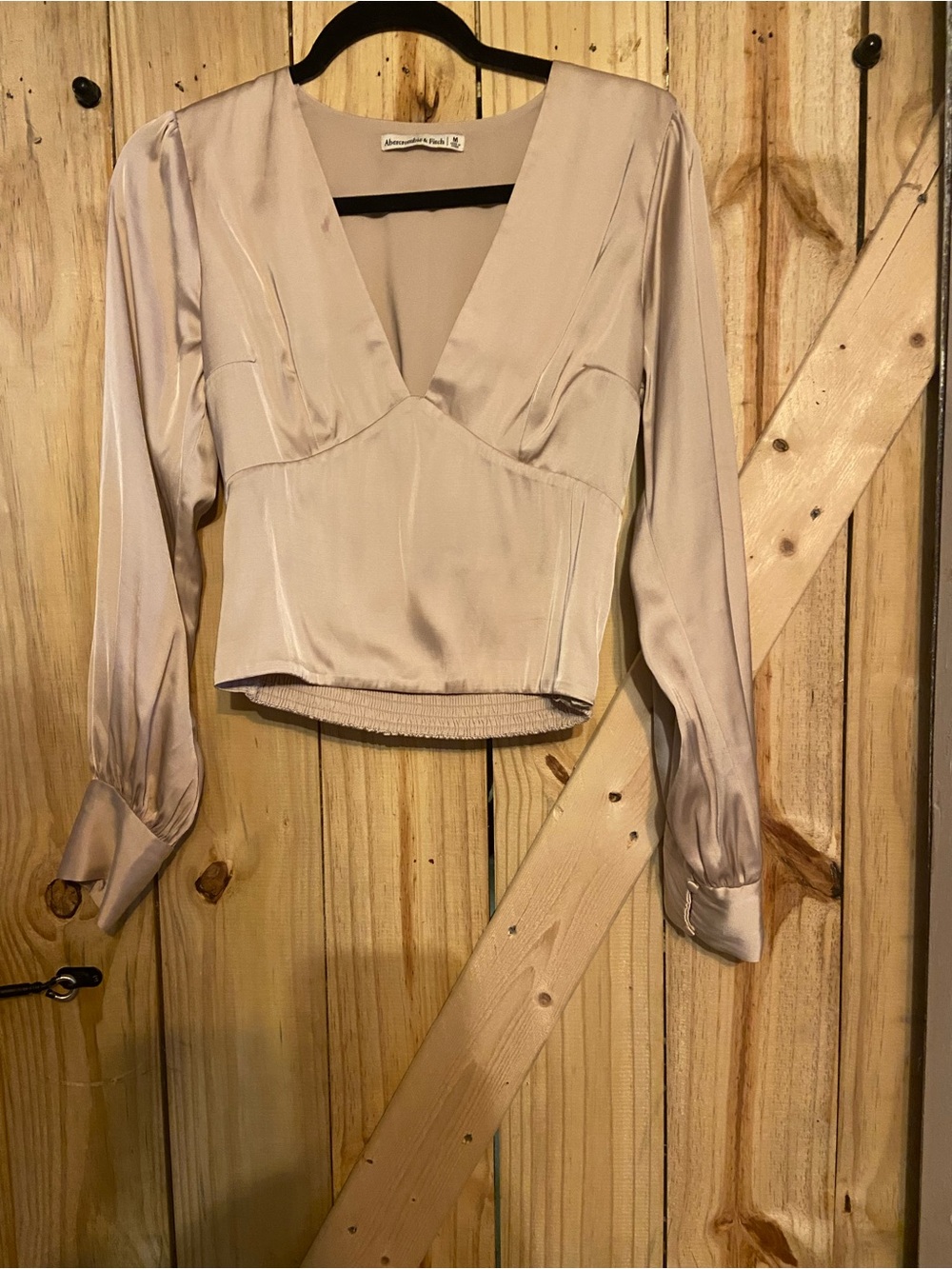 Abercrombie & Fitch Champagne Satin V-Neck Long Sleeve Blouse